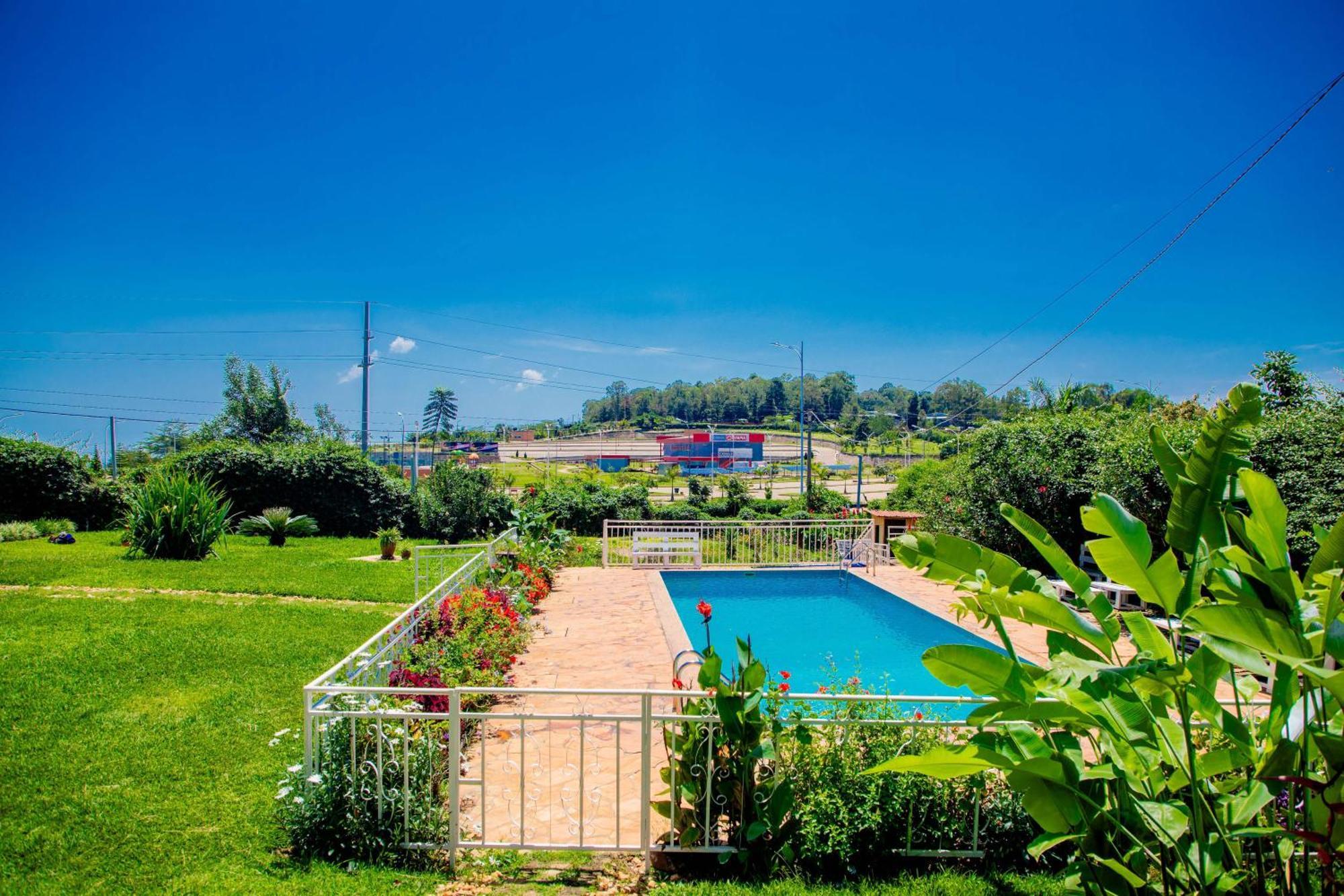 Kigali Village Suites エクステリア 写真