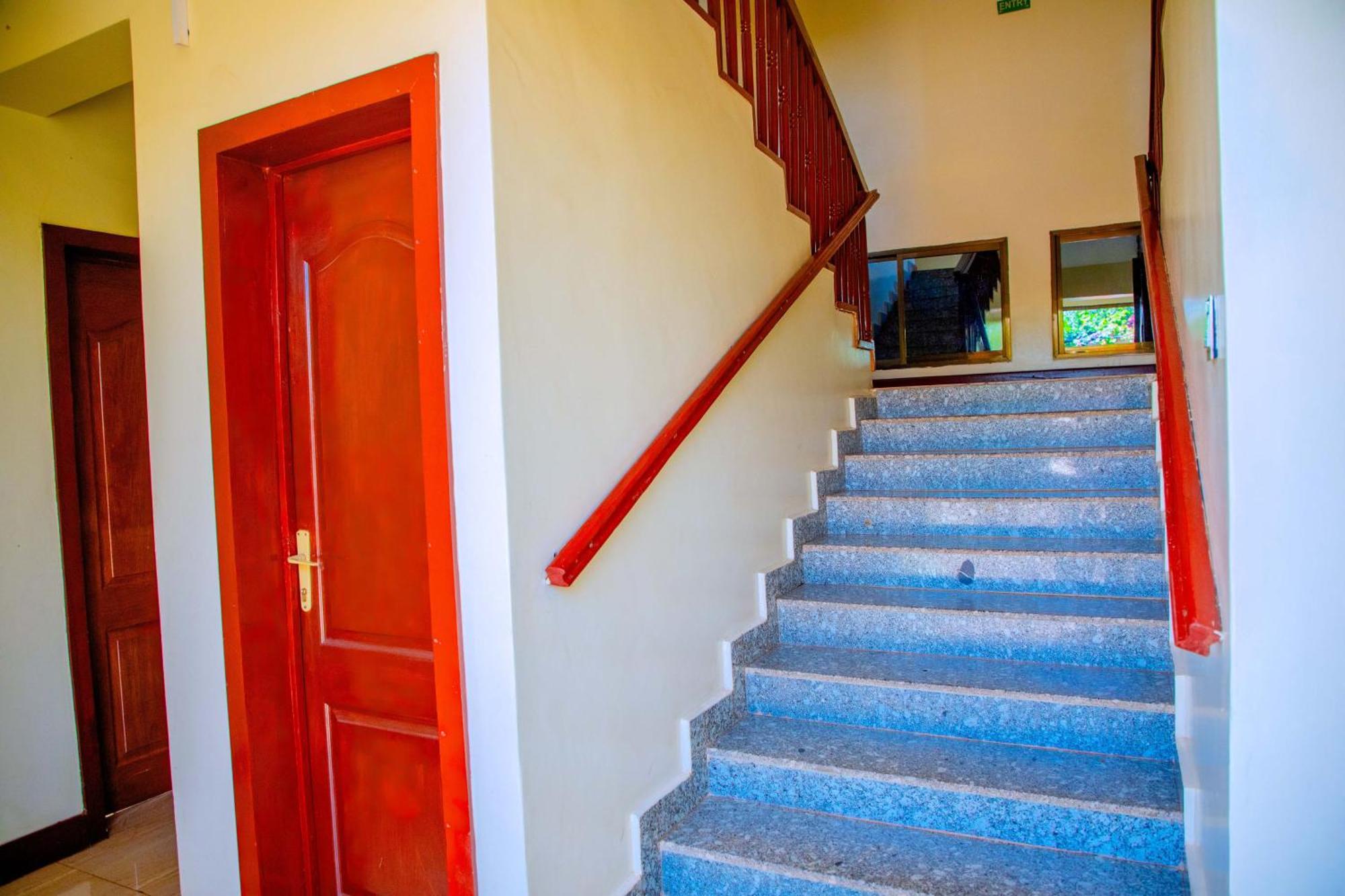Kigali Village Suites エクステリア 写真
