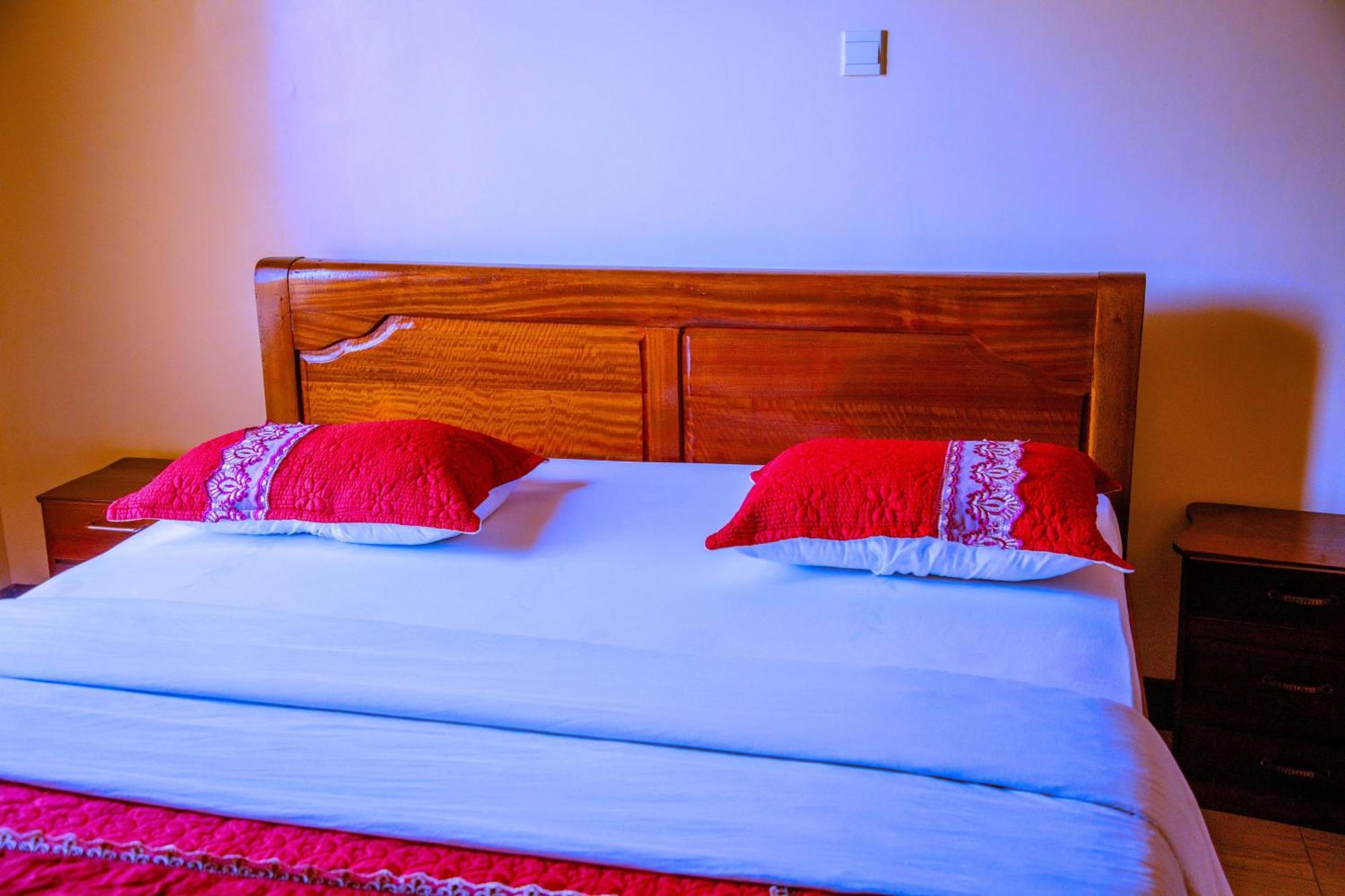 Kigali Village Suites エクステリア 写真