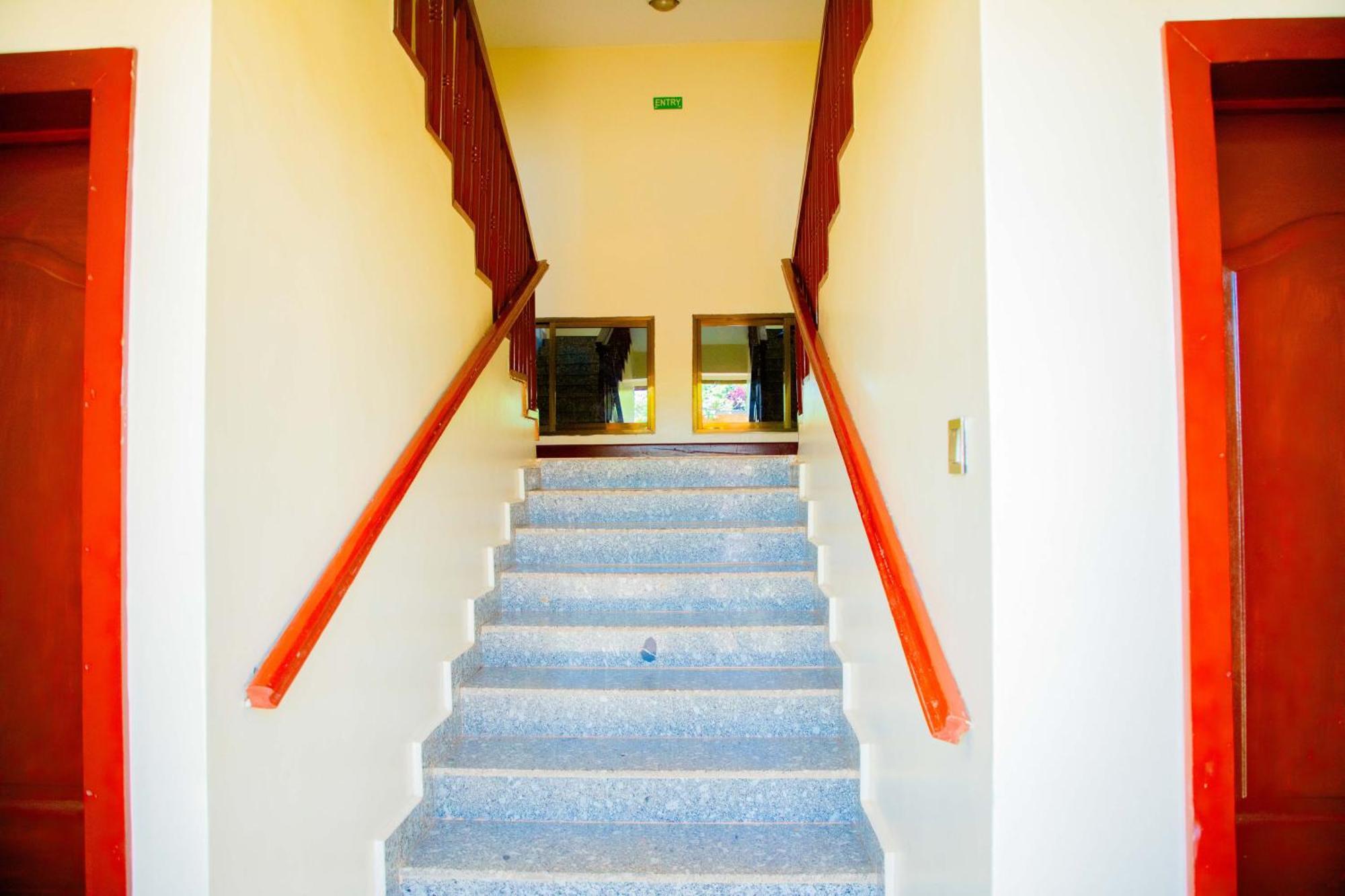 Kigali Village Suites エクステリア 写真