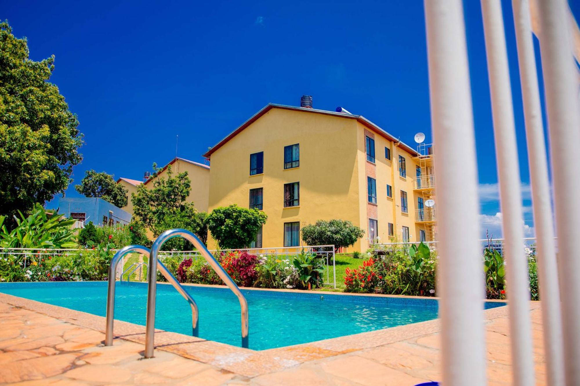 Kigali Village Suites エクステリア 写真