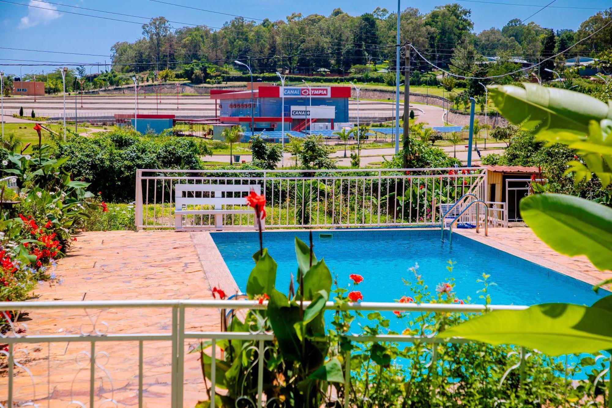 Kigali Village Suites エクステリア 写真